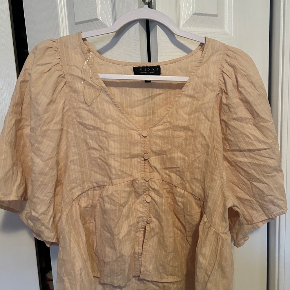 Trixxi Tan Puff Sleeve Blouse
